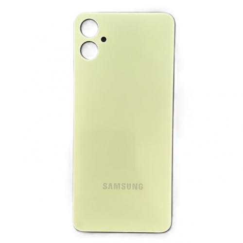 SAMSUNG A05 VERDE 4